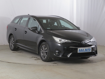 Toyota Avensis 2018 2.0 i 102125km Kombi