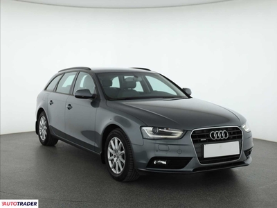 Audi A4 2.0 174 KM 2014r. (Piaseczno)