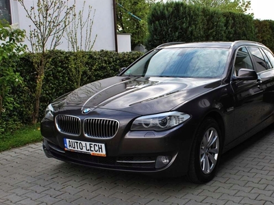 BMW Seria 5 F10-F11 Touring 520d 184KM 2012