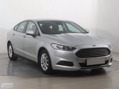 Ford Mondeo VIII , 177 KM, Automat, Navi, Klimatronic, Tempomat, Parktronic