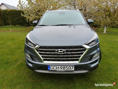 Hyundai Tucson 1.6CRDI rok 2019 hybryda LED navi kamera podgrzewane fotele