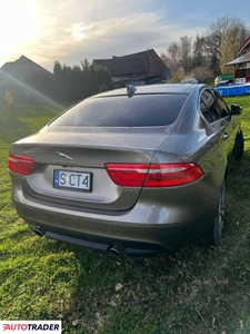 Jaguar XE 3.0 benzyna 340 KM 2017r. (czernica)