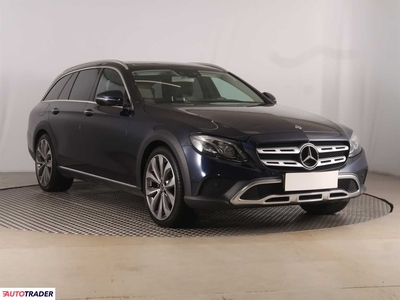 Mercedes E-klasa 2.0 191 KM 2018r. (Piaseczno)