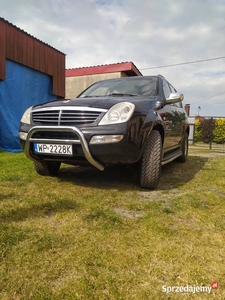 Mercedes ML SSANGYONG REXTON 3,5 tony na haku