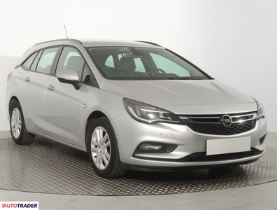 Opel Astra 1.6 108 KM 2019r. (Piaseczno)