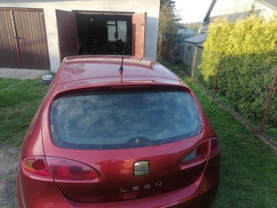 Seat Leon 2 z 2006r sil 1,9tdi 105km