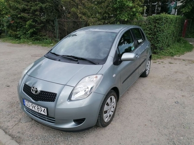 Toyota Yaris automat klimatyzacja benzyna