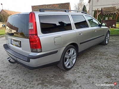 Volvo V70 2.4benzyna + gaz klima Android nawigacja czujniki PRYWATNIE