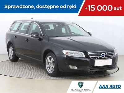 Volvo V70 III Kombi Facelifting 2.0 D3 136KM 2015