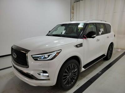 Infiniti QX80 5.6L 400KM 7os.