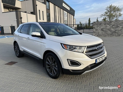 Ford Edge 2.0 Benzyna AWD Titanium Panorama skóra