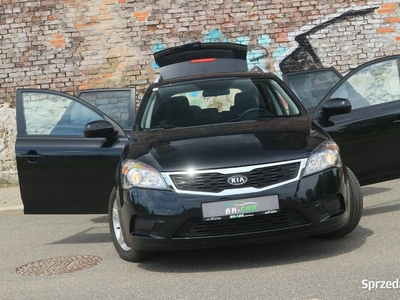 Kia Ceed 1,4 Comfort - Multifunkcja - Bletooth - Drugie Koła Zimowe