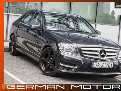 Mercedes-Benz Klasa C W204 AMG / LIFT / 7G-tronic / Navi / Ledy / Avantgarde Gwarancja na ROK !