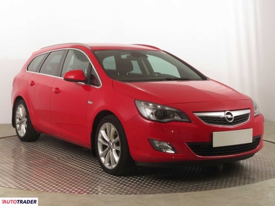 Opel Astra 1.4 138 KM 2011r. (Piaseczno)