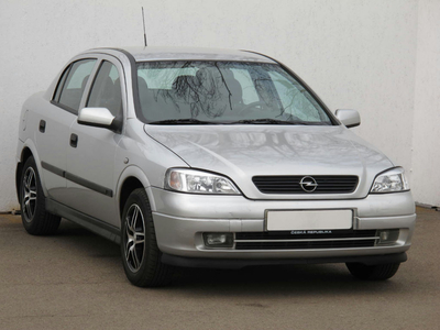 Opel Astra 2000 1.6 16V 295987km Sedan