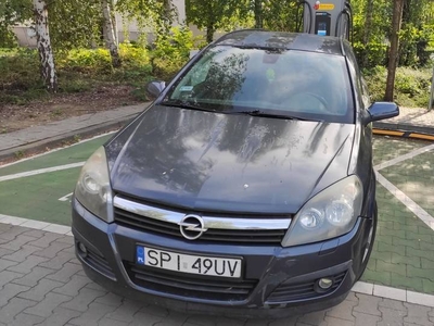 Opel Astra tanio w dobrym stanie !
