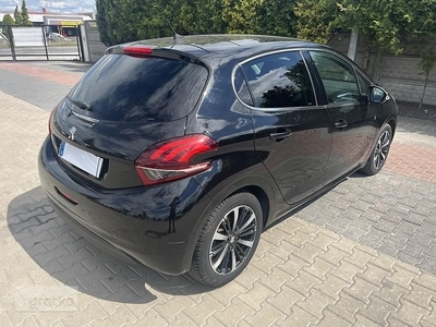 Peugeot 208 I