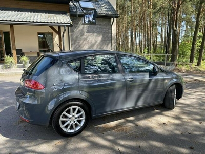 Seat Leon 2010 r 1.6 TDI LIFT Klimatronik PDC Tempomat Alum Serwis ZAREJESTROWAN