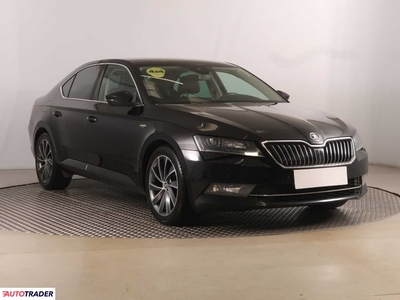 Skoda Superb 2.0 187 KM 2015r. (Piaseczno)