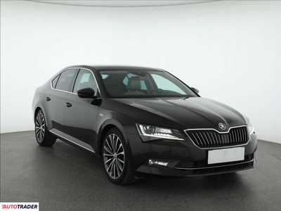 Skoda Superb 2.0 187 KM 2017r. (Piaseczno)