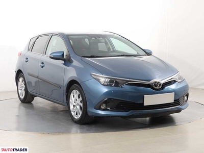 Toyota Auris 1.2 113 KM 2016r. (Piaseczno)