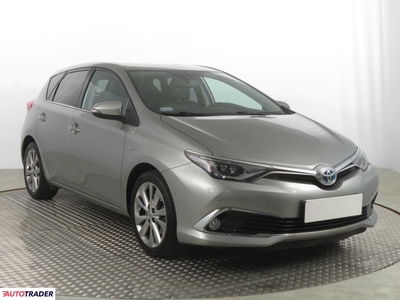 Toyota Auris 1.8 134 KM 2016r. (Piaseczno)