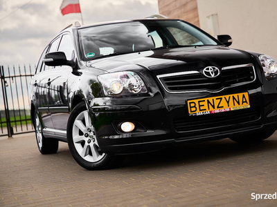 Toyota Avensis 1.8 benzyna 129KM Kombi