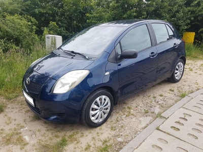 Toyota Yaris 1.3 benzyna