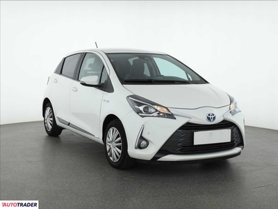 Toyota Yaris 1.5 99 KM 2020r. (Piaseczno)