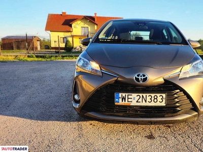 Toyota Yaris 1.5 benzyna 120 KM 2020r. (Szczucin)