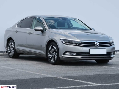 Volkswagen Passat 1.4 123 KM 2017r. (Piaseczno)