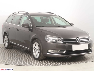 Volkswagen Passat 2.0 138 KM 2011r. (Piaseczno)