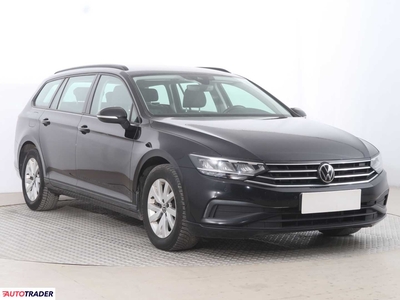 Volkswagen Passat 2.0 147 KM 2020r. (Piaseczno)