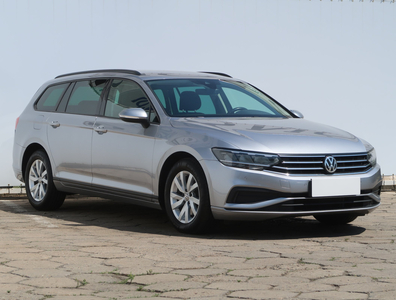 Volkswagen Passat 2019 2.0 TDI 219874km Kombi