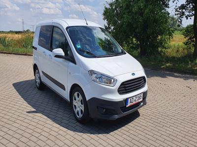 Ford Transit Courier 2017