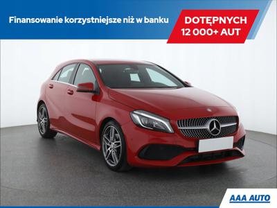 Mercedes Klasa A W176 Hatchback 5d Facelifting 180 122KM 2016