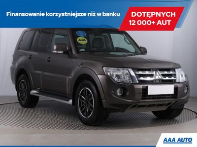 Mitsubishi Pajero IV SUV 5d 3.2 DOHC 200KM 2014