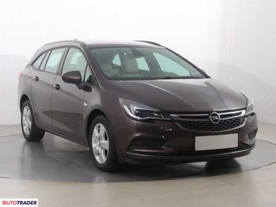 Opel Astra 1.4 147 KM 2017r. (Piaseczno)