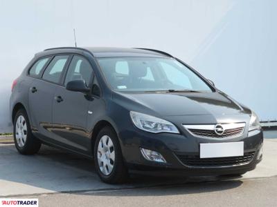 Opel Astra 1.7 108 KM 2012r. (Piaseczno)