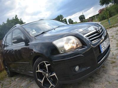 Toyota Avensis II Kombi 2.0 VVT-i 147KM 2007