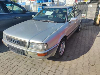 Używane Audi 80 - 9 900 PLN, 250 565 km, 1993