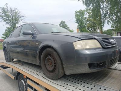 Używane Audi A4 - 3 200 PLN, 250 000 km, 2001