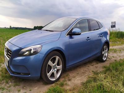 Używane Volvo V40 - 44 500 PLN, 216 500 km, 2015