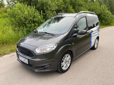 Używane Ford Tourneo Courier - 22 000 PLN, 222 000 km, 2017