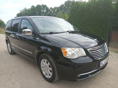 Używane Chrysler Town & Country - 51 900 PLN, 245 000 km, 2012