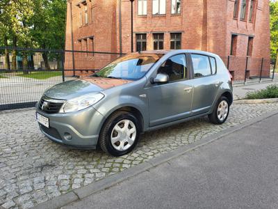 Używane Dacia Sandero - 17 000 PLN, 162 200 km, 2009