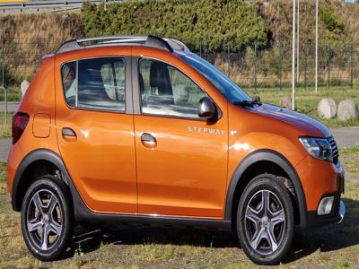 Używane Dacia Sandero Stepway - 39 900 PLN, 105 000 km, 2017