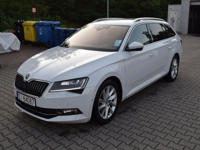 Używane Skoda Superb - 70 000 PLN, 146 700 km, 2016