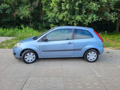 Używane Ford Fiesta - 10 000 PLN, 224 400 km, 2008