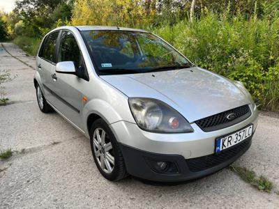 Używane Ford Fiesta - 11 400 PLN, 133 300 km, 2006